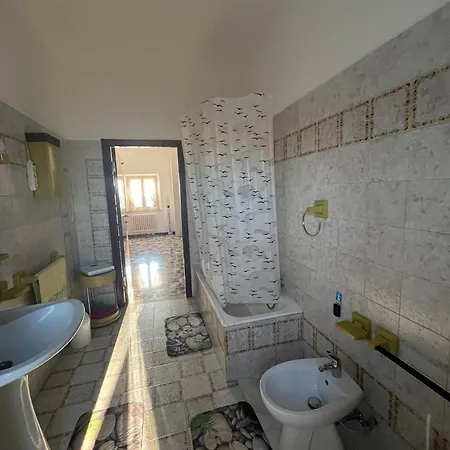 Pina - 2 B&B 몬테마르치아노