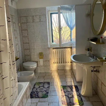 Bed & Breakfast Pina - 2 Montemarciano